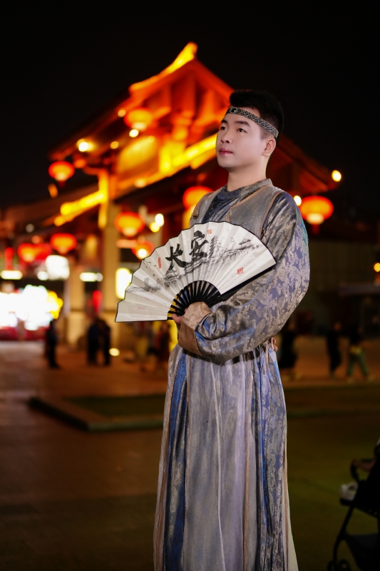 细辉的第一张照片--清远认干亲服务网