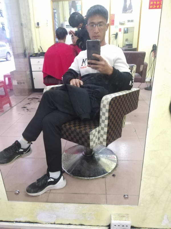 hushuai的第一张照片--清远认干亲服务网