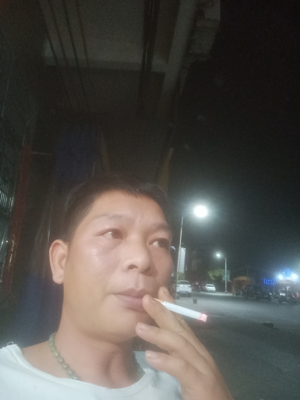 善解人意的第一张照片--清远认干亲服务网